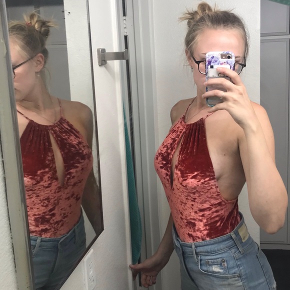 Crushed velvet orange/red tank top - Picture 2 of 3